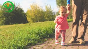 کاردرمانی برای راه رفتن کودک